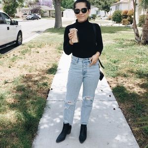 Levi’s wedgie fit jeans